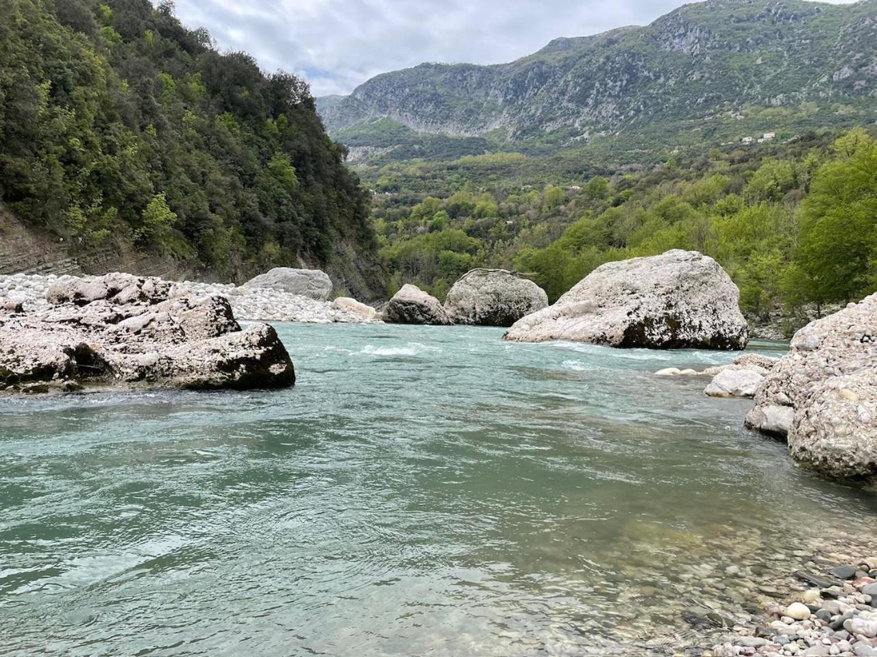 Tovouno Vendégház Pláka Kültér fotó